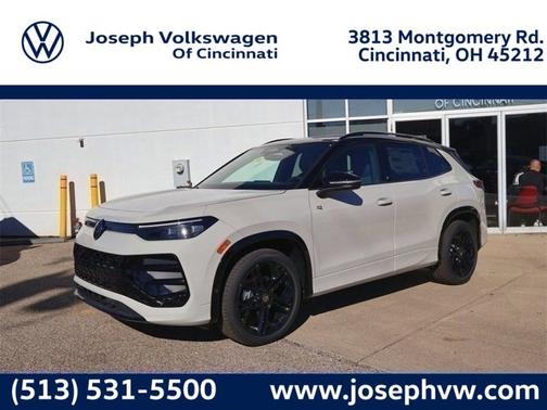 2026 Volkswagen Tiguan SE R-Line Black