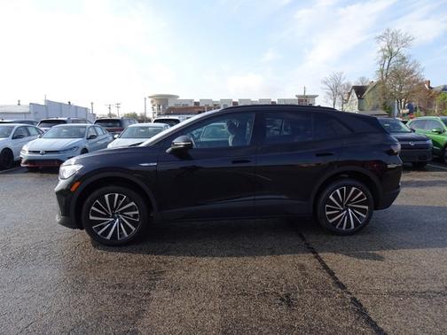 2025 Volkswagen ID.4 Pro