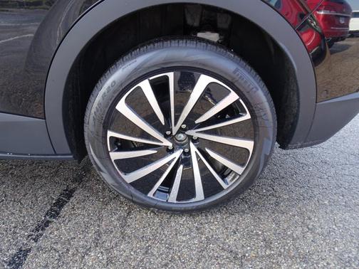 2025 Volkswagen ID.4 Pro