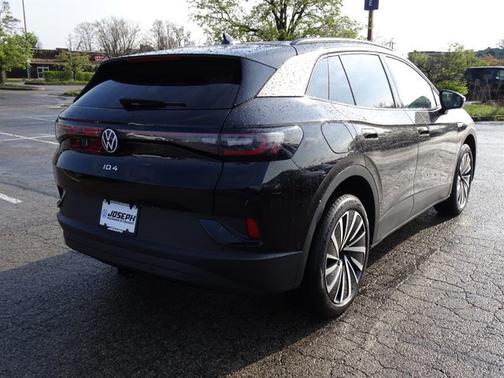 2025 Volkswagen ID.4 Pro