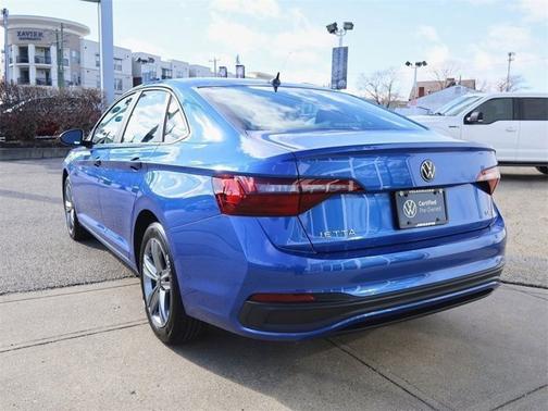 2024 Volkswagen Jetta SE