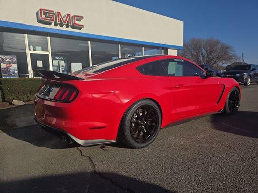2019 Ford Shelby GT350 Base