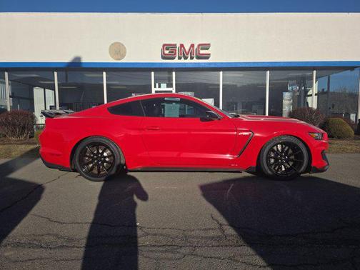 2019 Ford Shelby GT350 Base