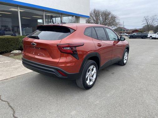 2024 Chevrolet Trax LS