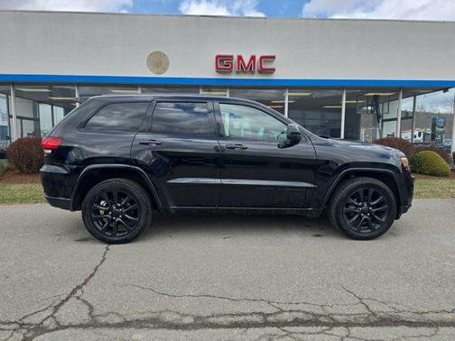 2017 Jeep Grand Cherokee Altitude