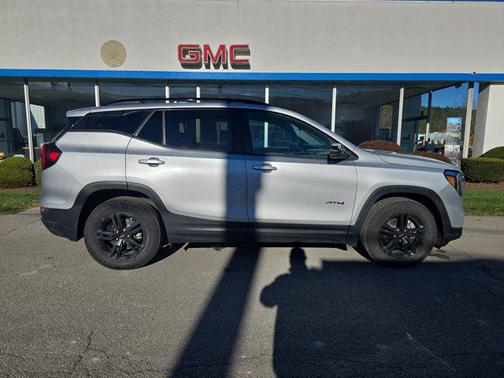 2022 GMC Terrain AWD AT4