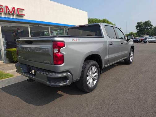 Sterling Gray Metallic 2023 Chevrolet Silverado 1500 Custom