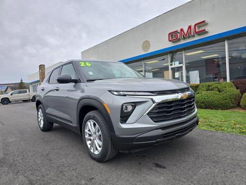 Sterling Gray Metallic 2026 Chevrolet Trailblazer LS