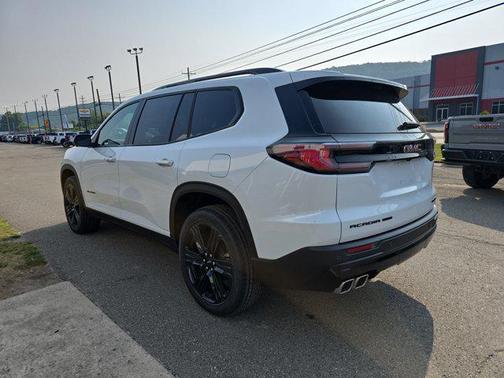 2026 GMC Acadia AWD Elevation