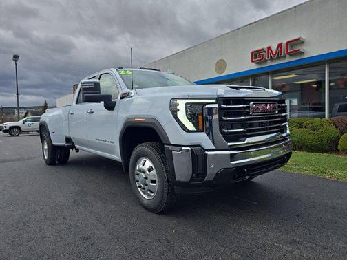 2026 GMC Sierra 3500 SLT