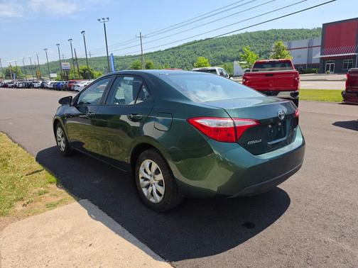 Mica 2015 Toyota Corolla LE
