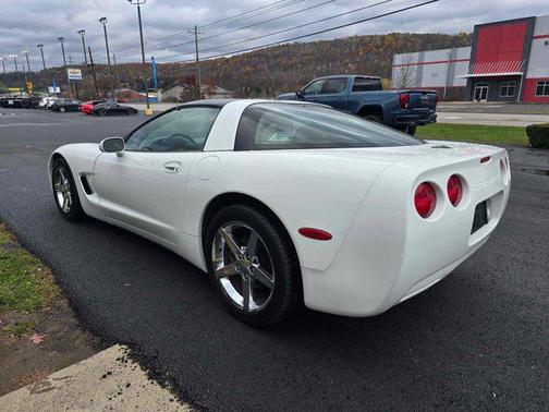 1998 Chevrolet Corvette Base