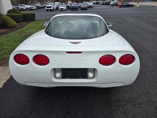 1998 Chevrolet Corvette Base