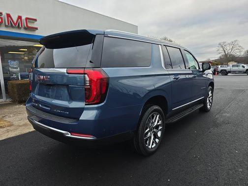 2026 GMC Yukon XL 4WD Elevation