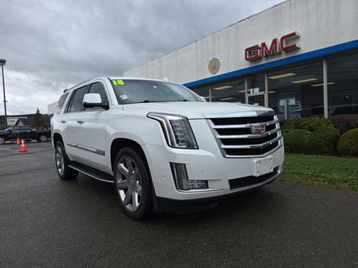 2018 Cadillac Escalade Luxury