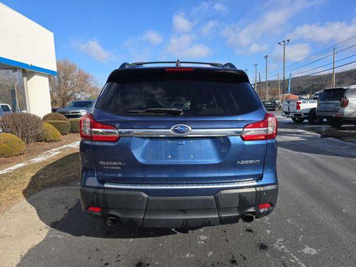 2021 Subaru Ascent Premium 7-Passenger