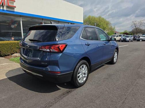 Lakeshore Blue Metallic 2024 Chevrolet Equinox 1LT