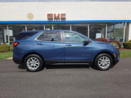 Lakeshore Blue Metallic 2024 Chevrolet Equinox 1LT