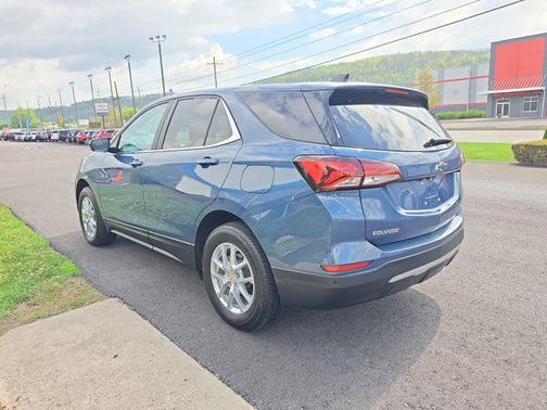 Lakeshore Blue Metallic 2024 Chevrolet Equinox 1LT