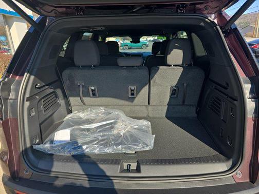 2026 GMC Acadia Elevation AWD