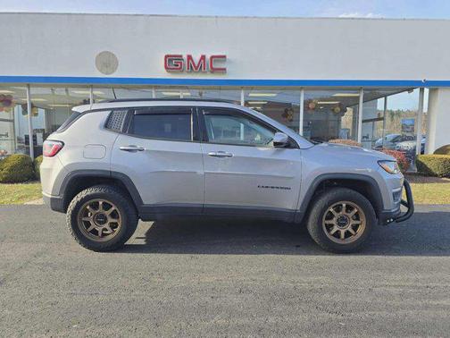 2017 Jeep New Compass Latitude
