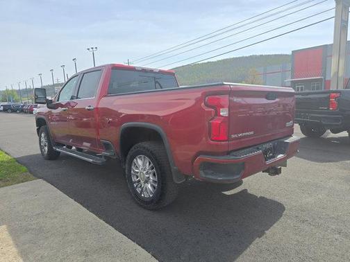 Cherry Red Tintcoat 2022 Chevrolet Silverado 2500 High Country