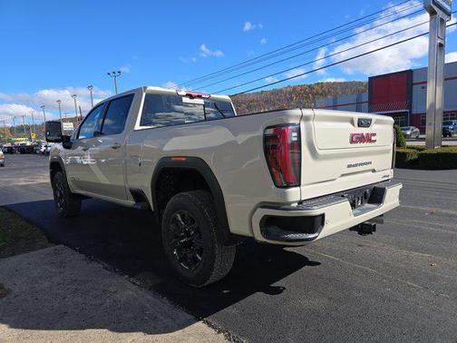 2026 GMC Sierra 2500 AT4