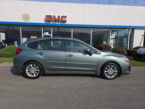 2014 Subaru Impreza 2.0i Premium