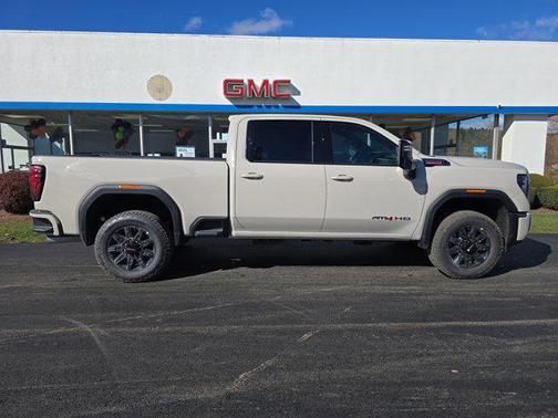 2026 GMC Sierra 2500 AT4