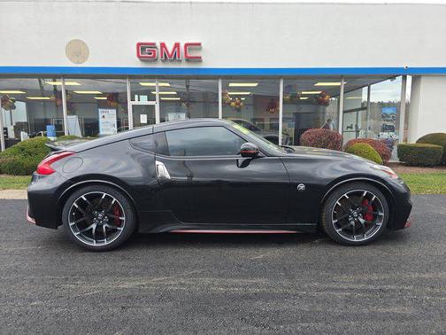 2020 Nissan 370Z NISMO