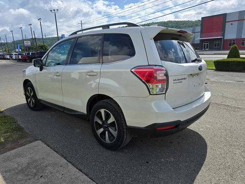 2017 Subaru Forester 2.5i Limited