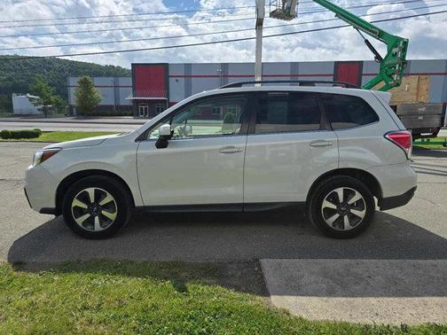 2017 Subaru Forester 2.5i Limited