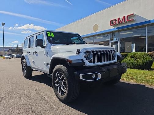 Bright White Clearcoat 2026 Jeep Wrangler 4-Door Sahara 4x4