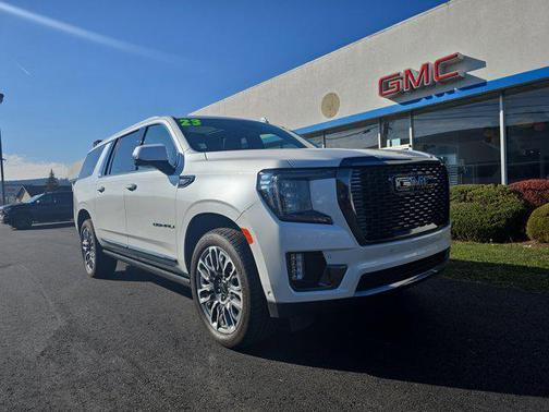 2023 GMC Yukon XL Denali Ultimate