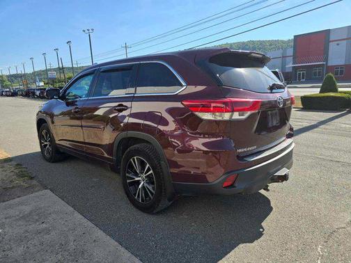2018 Toyota Highlander LE Plus