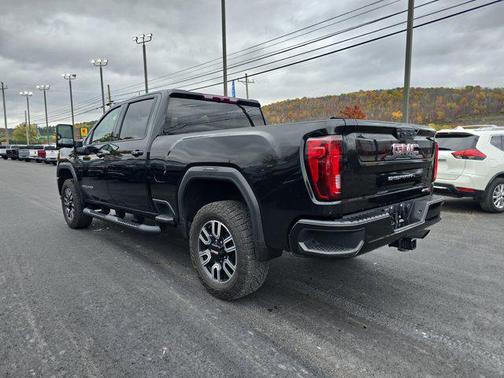2021 GMC Sierra 2500 AT4
