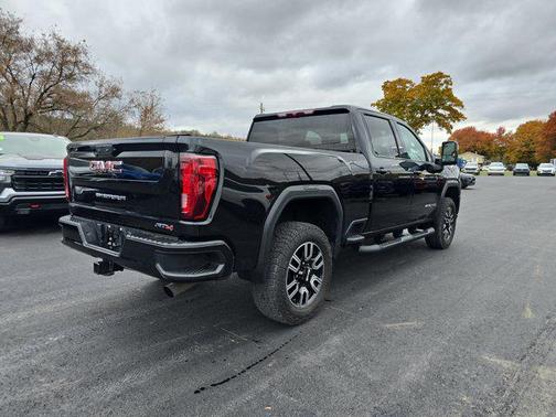 2021 GMC Sierra 2500 AT4