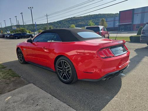 2022 Ford Mustang GT Premium