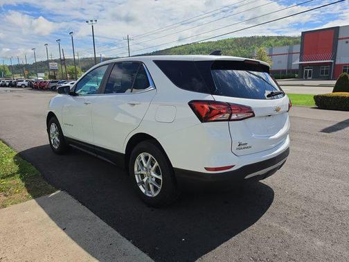 Summit White 2024 Chevrolet Equinox 1LT