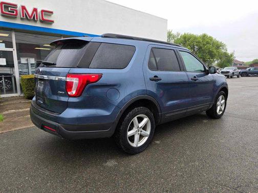 2018 Ford Explorer Base