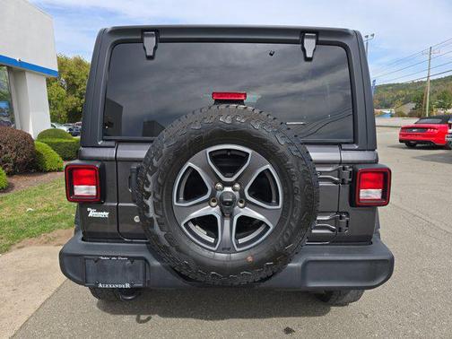 2019 Jeep Wrangler Unlimited Sport