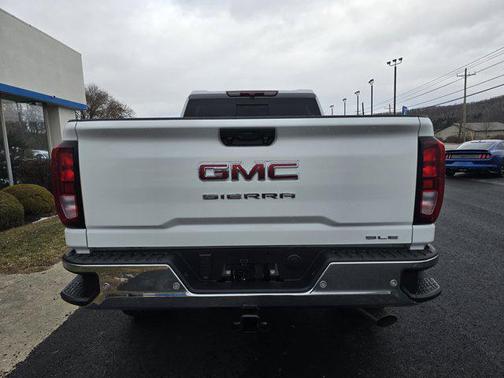 2026 GMC Sierra 2500 SLE