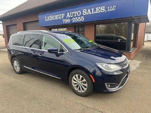 2018 Chrysler Pacifica Touring-L