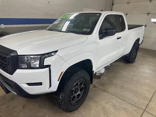 2022 Nissan Frontier S