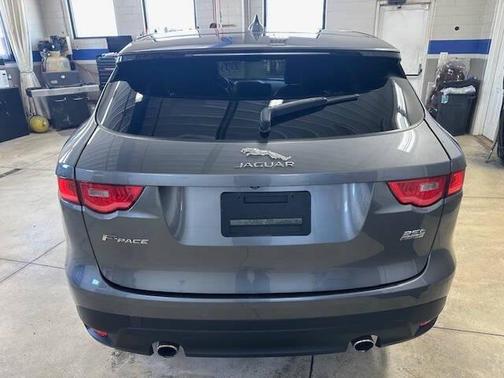 2018 Jaguar F-PACE 35t Prestige