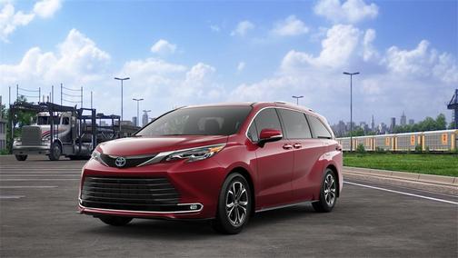 2025 Toyota Sienna Platinum 7 Passenger