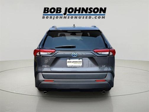2022 Toyota RAV4 Hybrid LE