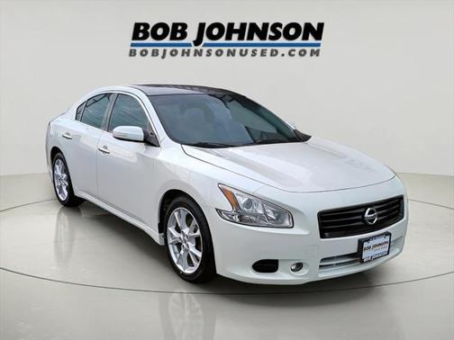 2014 Nissan Maxima SV