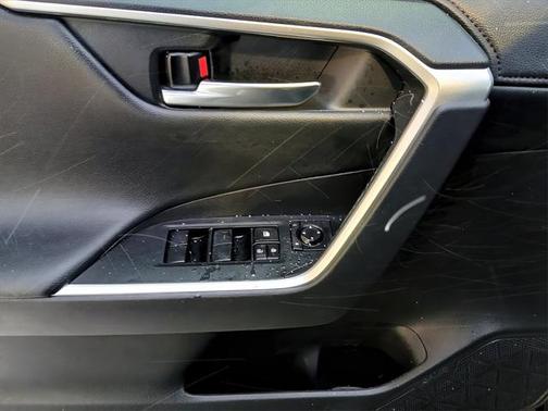 2021 Toyota RAV4 TRD Off-Road