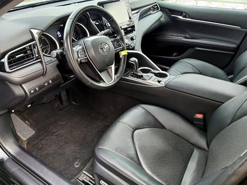 2023 Toyota Camry Hybrid XLE